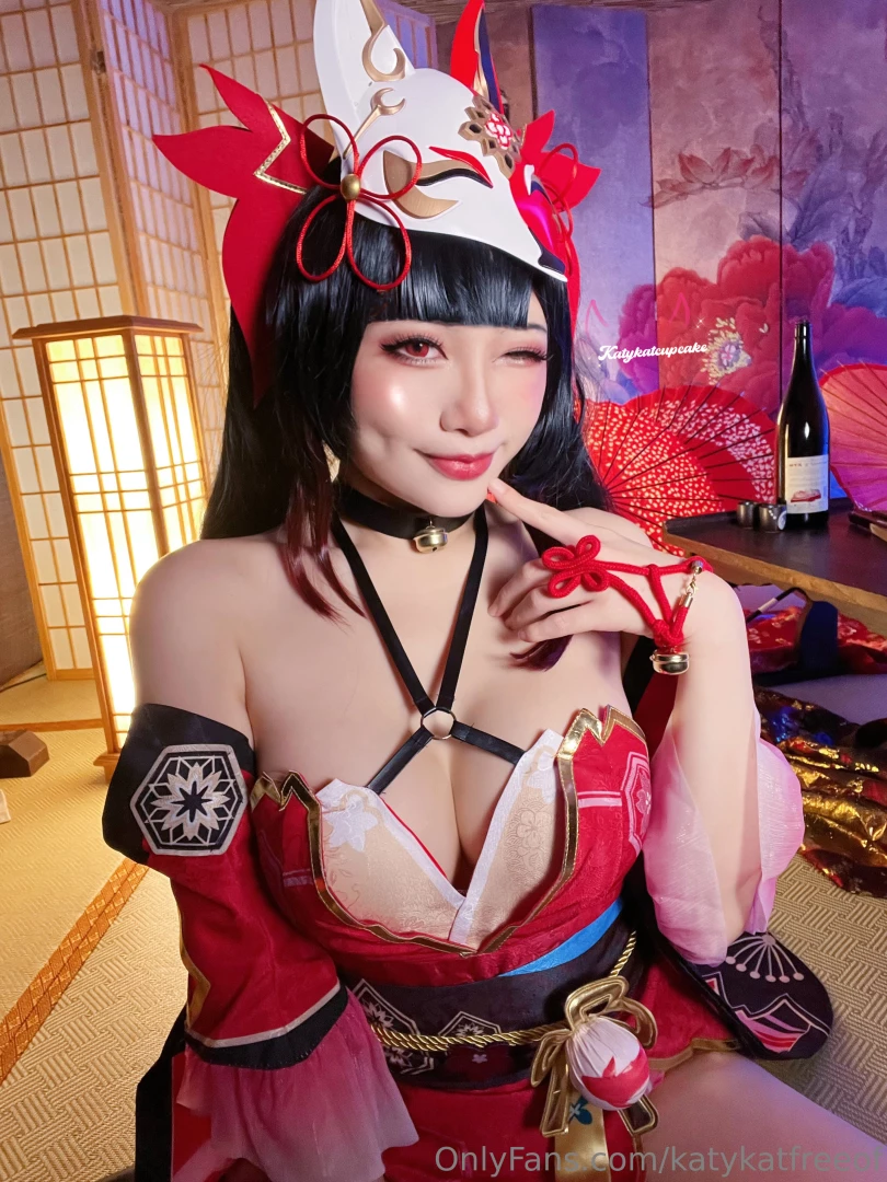 Enjoy your weekend with some sparkle 