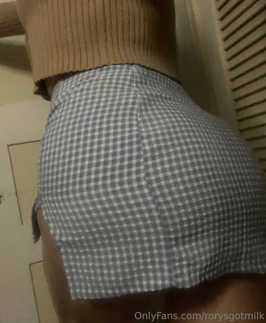 Help your girl out this or that xoxo rory more views at my limitless part 1 