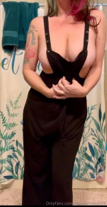 I want you in between them