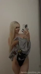Do you like it when i tease you like that cosplay fyp egirl blond