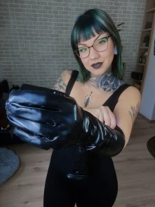 Would you let me guide you with a gentle hand as i take control of part 1