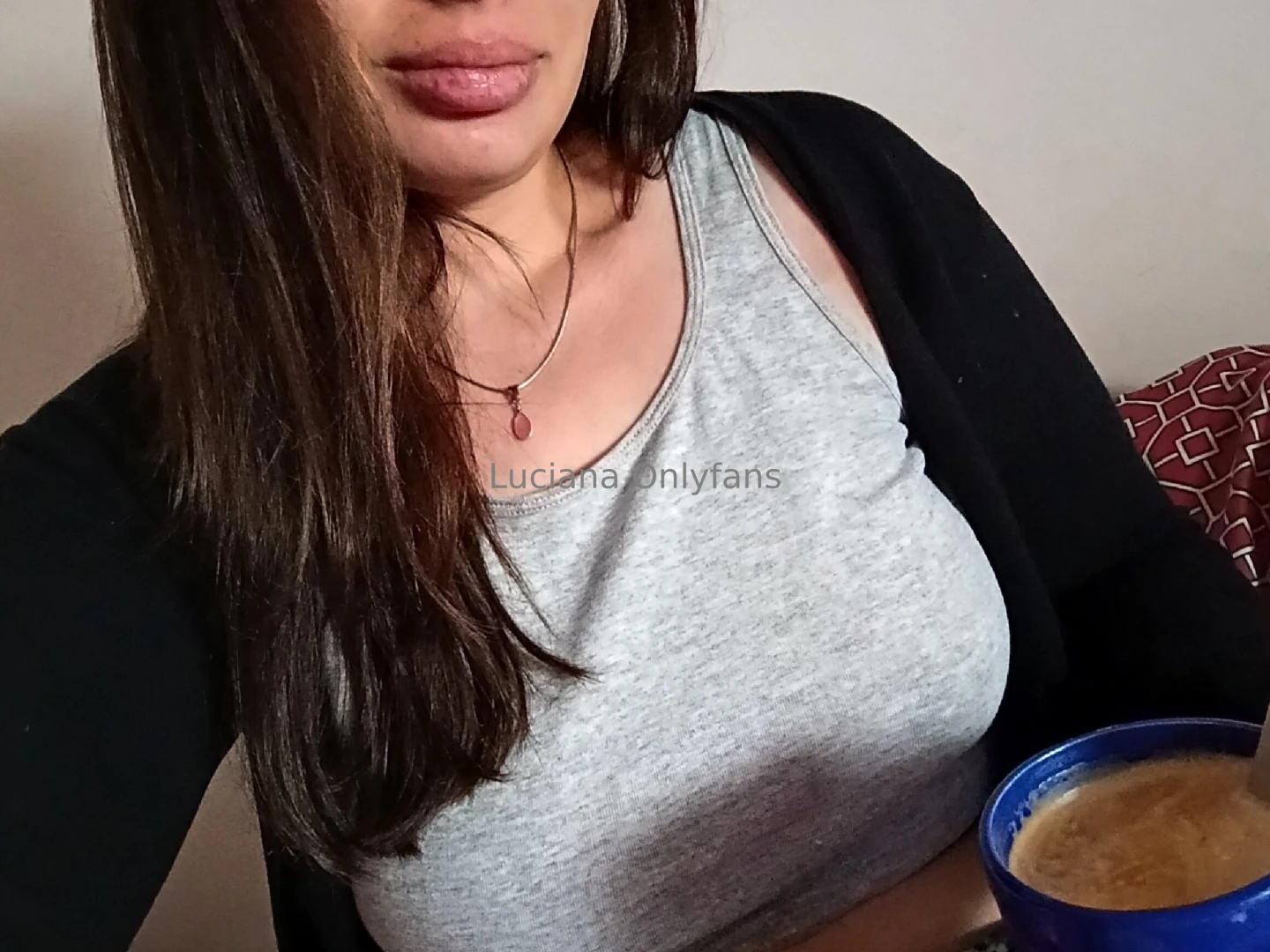 Good morning coffee cold and bed 