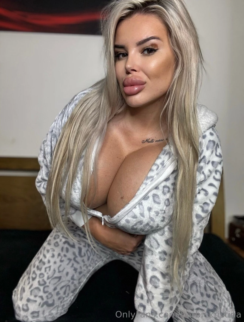 barbiekristina - The face of a slut part 1 