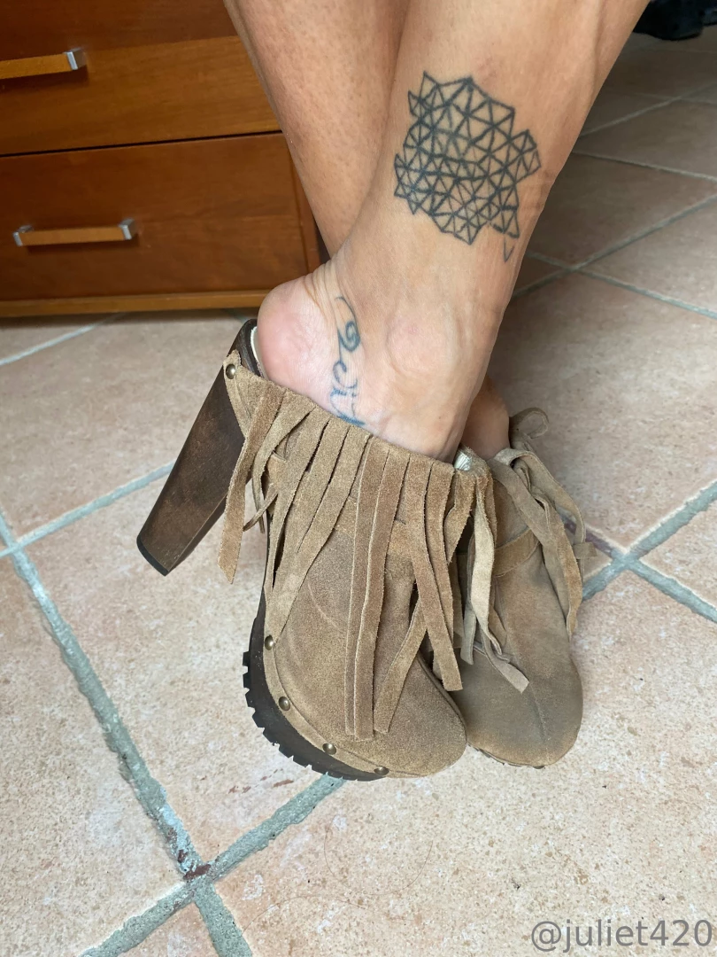 If you love used shoes dm me or visit my vinted search 420july on part 3 