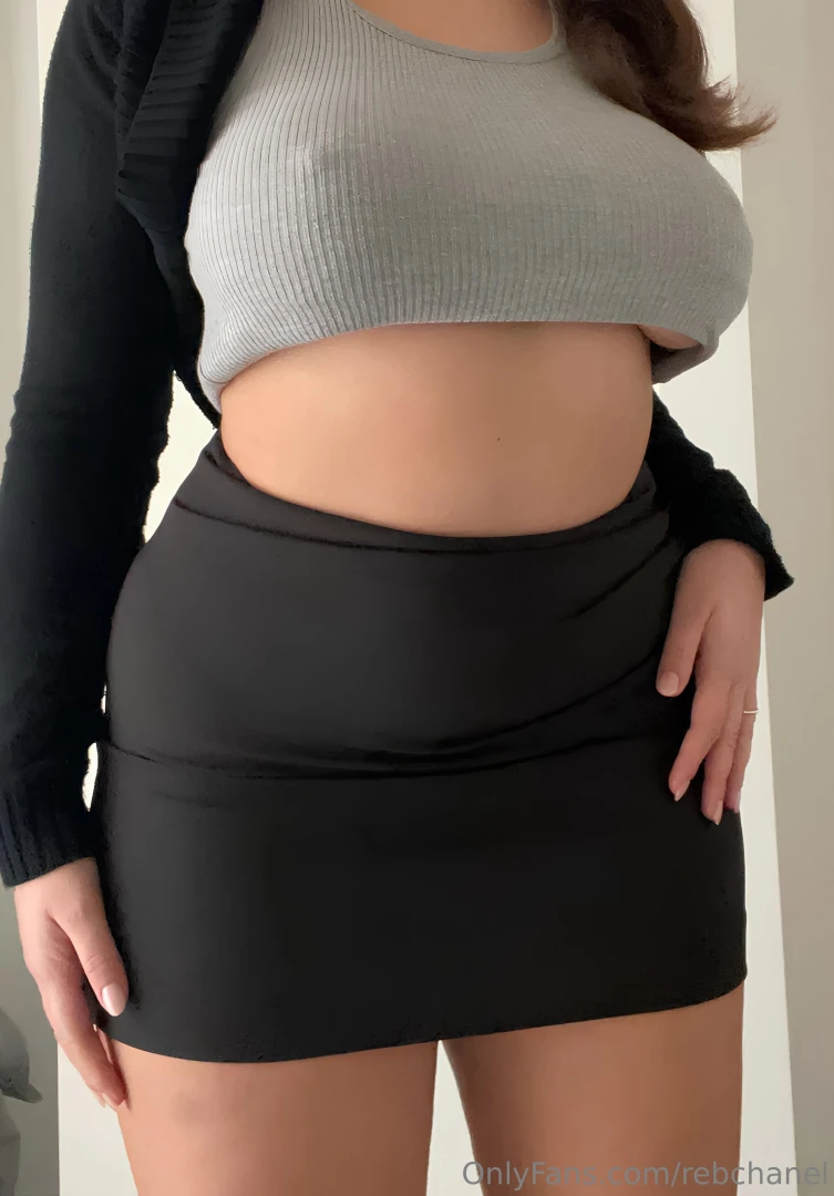 Sono una 18enne abbastanza sexy per te amore 