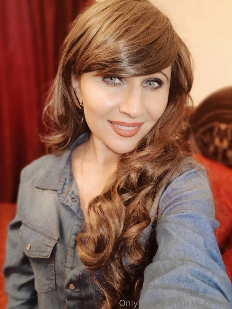 Got questions or just want to chat drop a message i love hearing from 