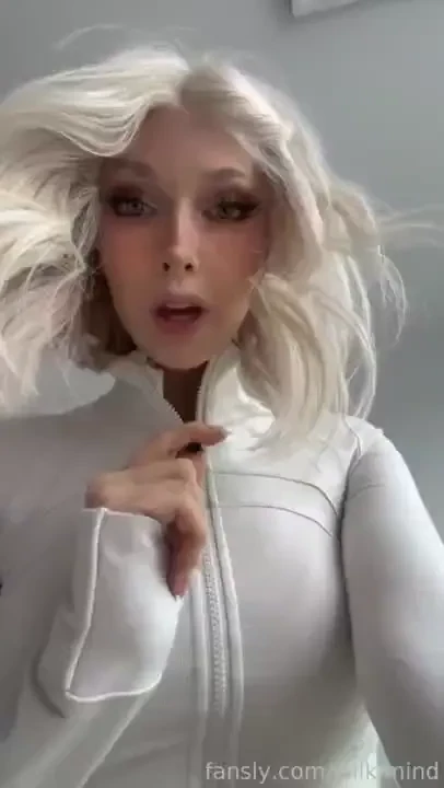 Getting your dick sucked after a hard days work is the best thing ever 
