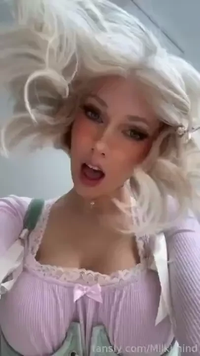 The hair is a paid actor uwu tightpussy blonde gfe 