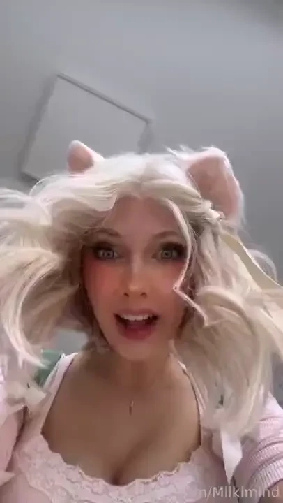 Who needs papertowels if u have me tightpussy blonde gfe 