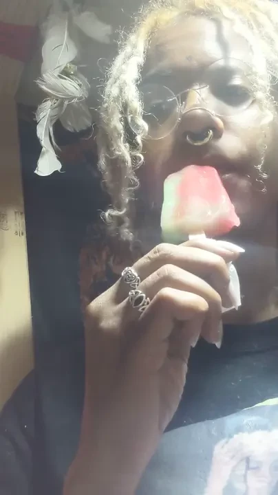Icies make me happy 