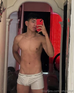 Te gusta el color rojo o el blanco