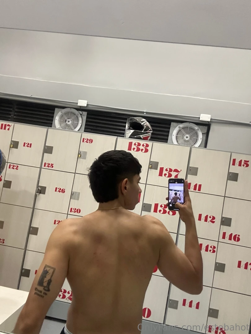 Quiero que mientras yo te folle t aru arme la espalda 