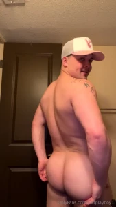 Someone take all this ass away from me i got way too much