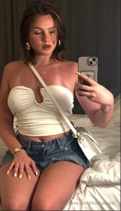 Free subscription kayleease perfectly shaved pussy is hungry for your part 108