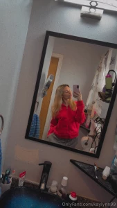 Who s trying to see girl on girl content for 2025 ps the more you tip