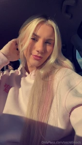 Still your favorite blonde right