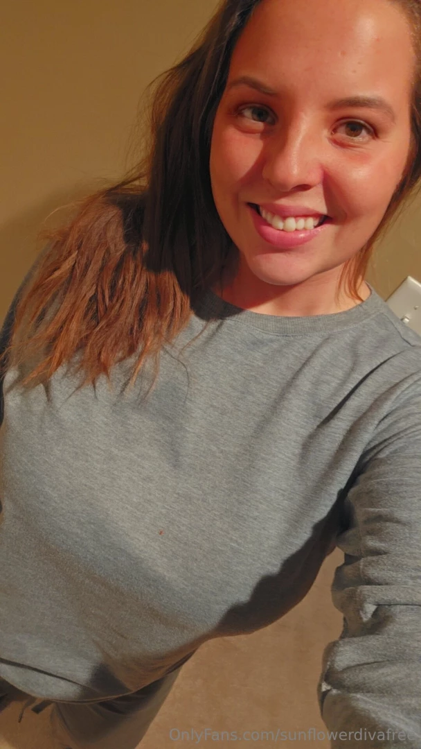 Happy monday part 2451 