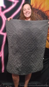 This is what happens when you tip me to cum on live