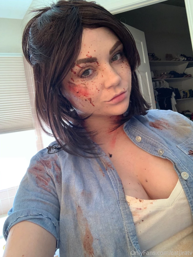 Ellie s coming for you if you don t subscribe to my xxx page catjira 