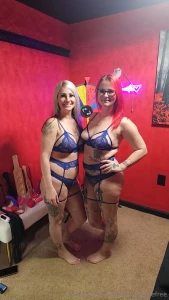 Going live in 10 mins join us redheadedbaddie90free
