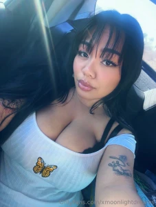 In the backseat no one s looking