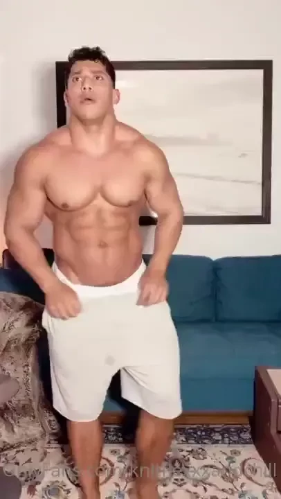 Hey guys go follow me on twitter knitflexxxandchill and don t forget 