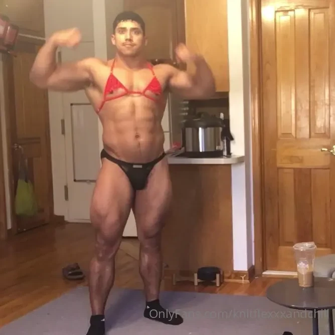 Who wants to nurse on some muscle tits 