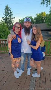 Time to go throw some ass with lolawilld for beardeddadddy birthday