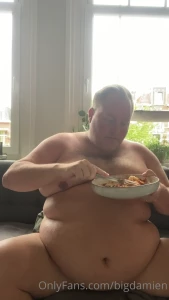 bigdamien - Also a little blob fatty mess video plus a belly rub eating one part 1 