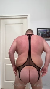 bigdamien - Putting on that super tight 5xl mesh singlet for you and playing with 