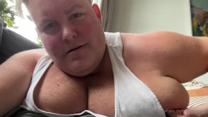 bigdamien - Moobs jiggle for you tit guys want to motorboard or play with all of 