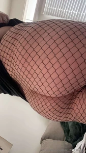 I had to fuck my self after seeing how hot these fishnets are tell me