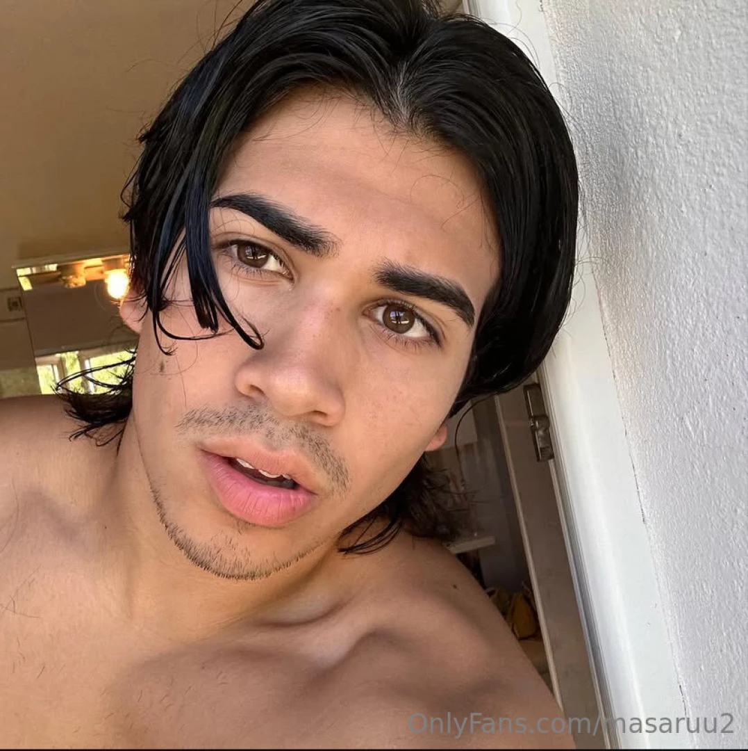 Am i not handsome enough to get your attention 