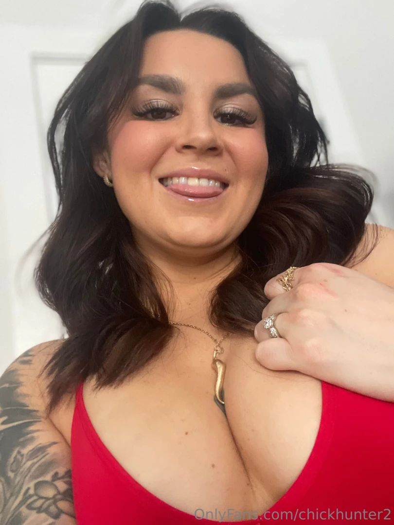 Tu pr f res la premie ou la deuxi me you prefer the first pic or the 