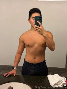 I took a chance and got totally naked in a locker room and took a