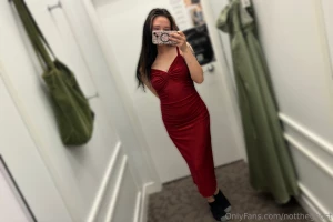 Guys this dress