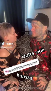 Olen aikasemminkin kysynyt mutta onko kukaan l yt nyt t nne mun