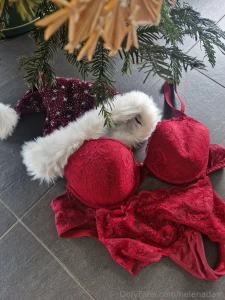 In welchem outfit w rdet ihr euren weihnachtself gerne sehen