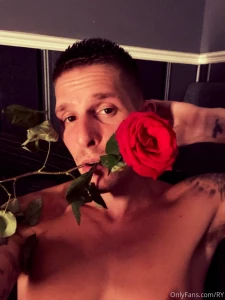 A rose for my fans thank you for everything i love you guys