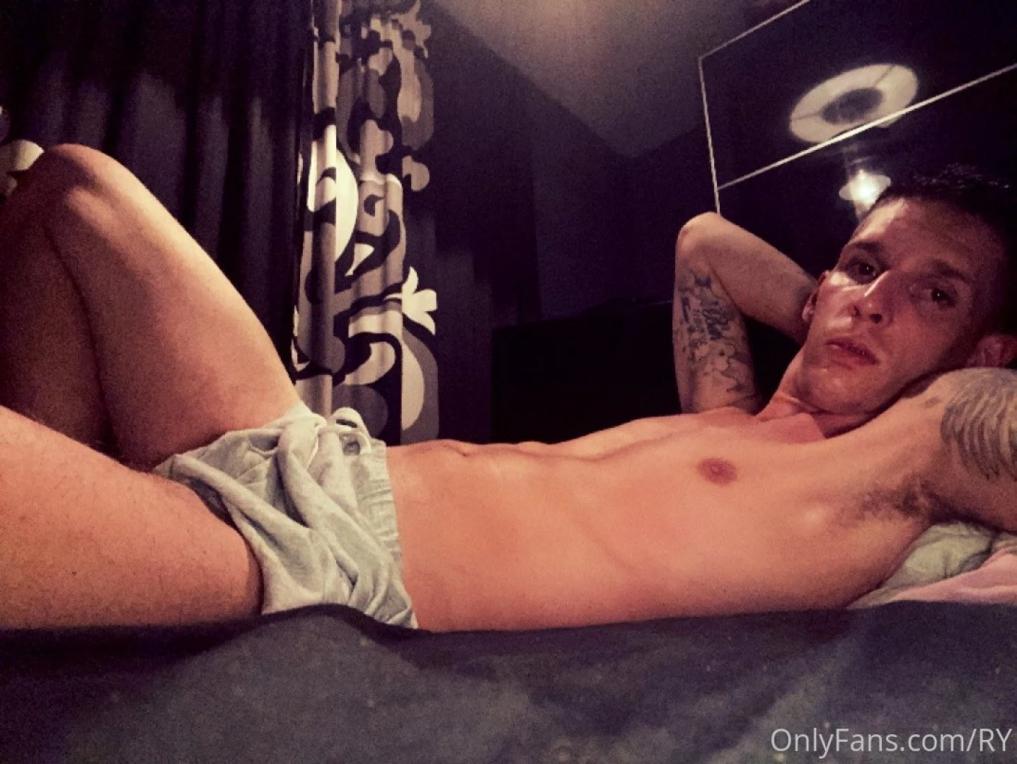 Goodnight you sexy people see you all in a few hours 