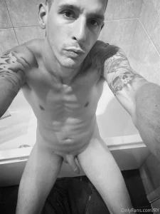 Good morning you sexy lot abit of a wild night last night lots of fun part 1