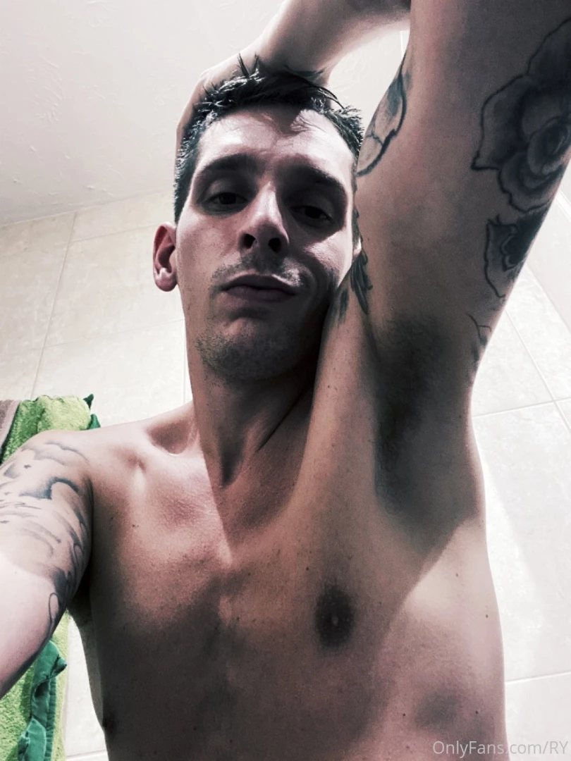 Day off yesterday back making some naughty content for you guys 