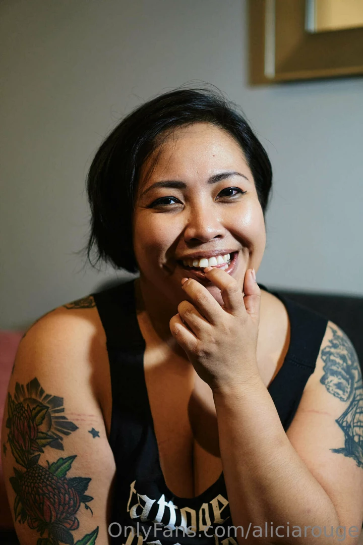 Is a smile enough or do you want to fuck my mouth too 