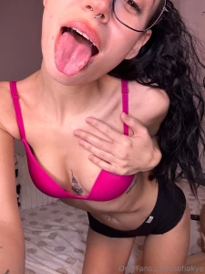 Open wide baby ok daddy i promise i wont spit xxx