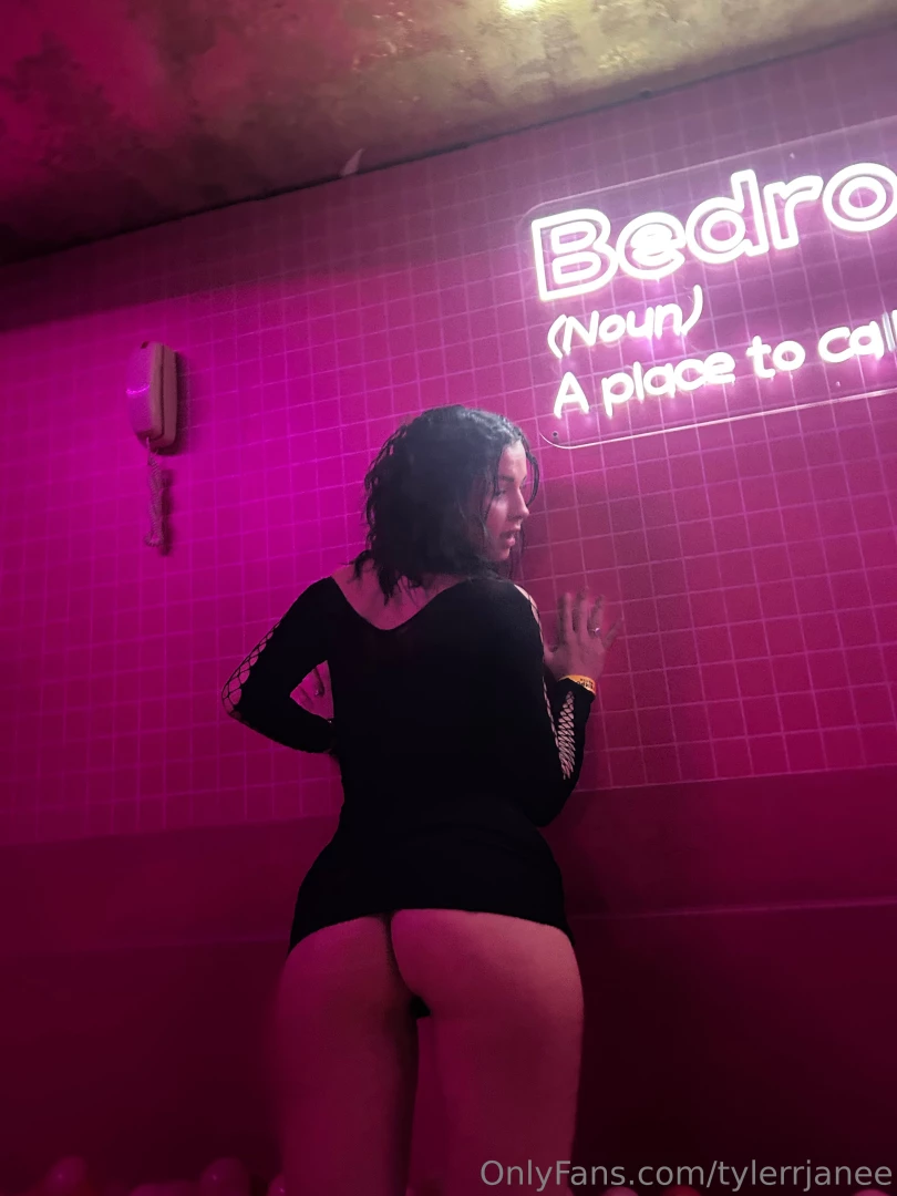 Happy monday everyone xx sorry for not being as active this past week 