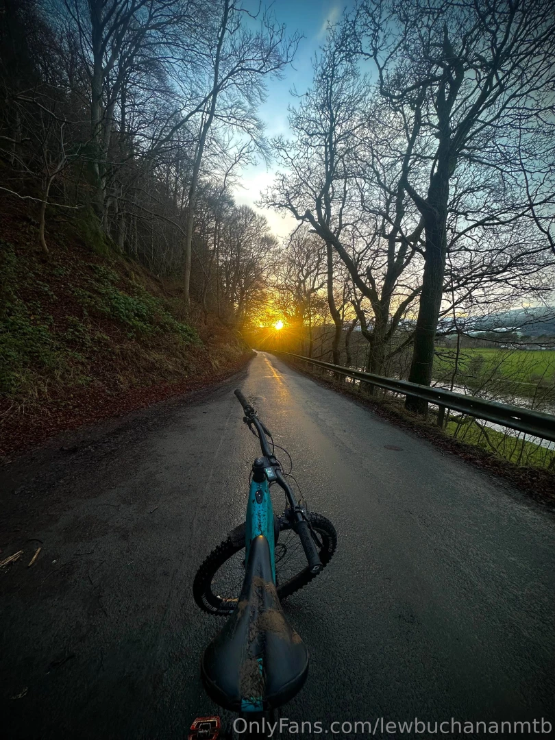Beautiful evening for a spin on the e-bike this thing allows me to do 