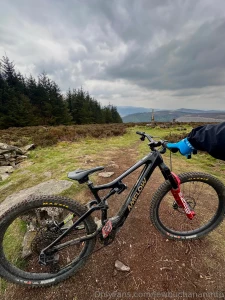 Good to be back after 3 weeks on the trot of flying riding filming