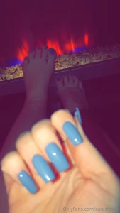 Who is comming to suck my toes tonight