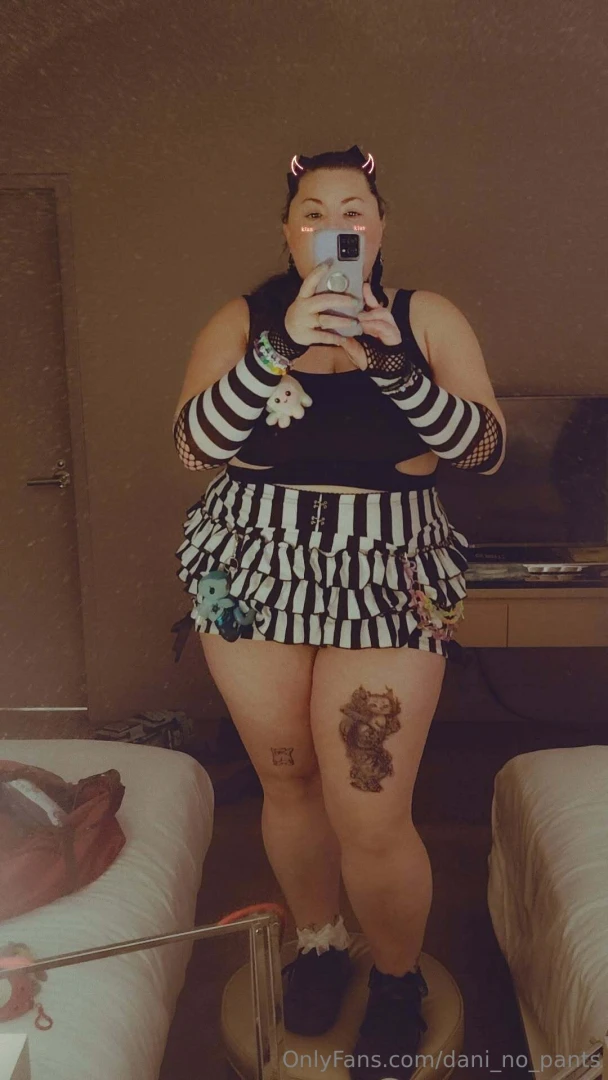 More pics from pre-rave part 1 