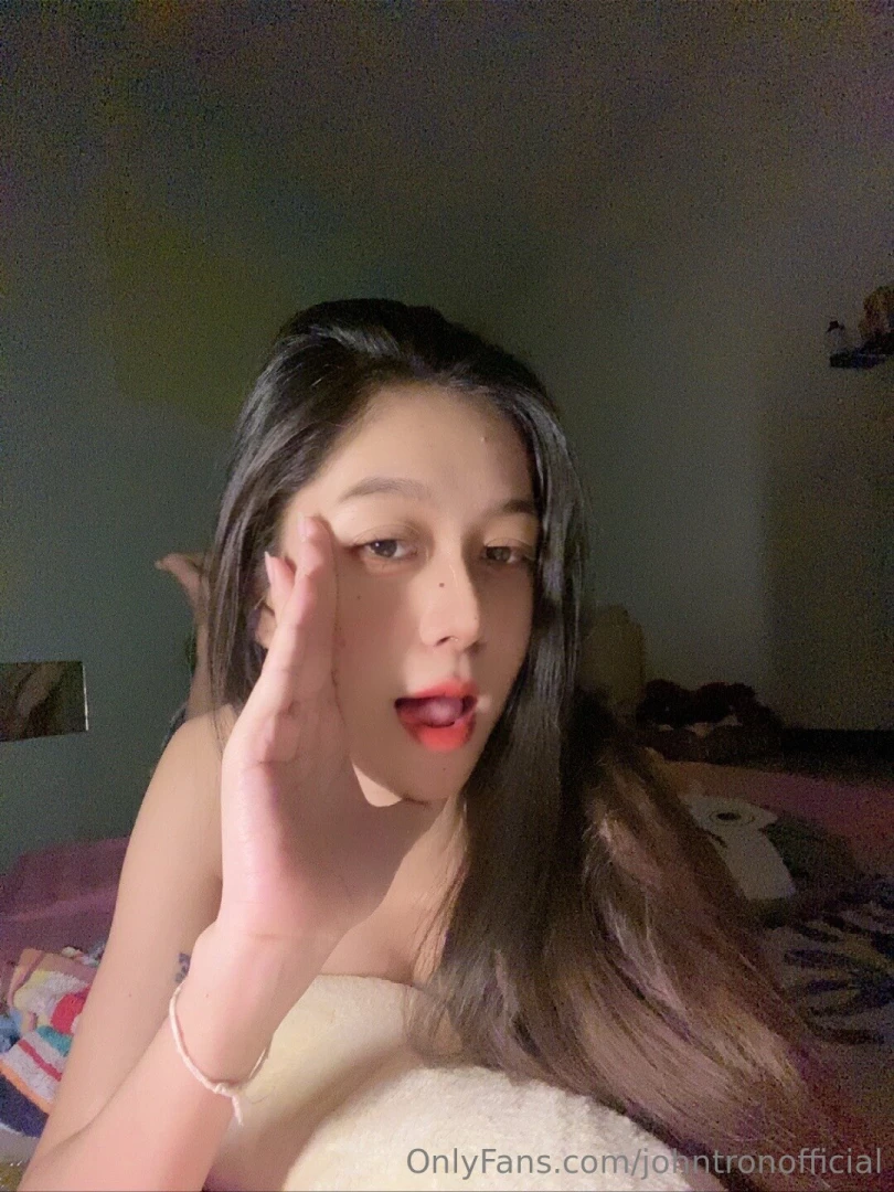 Mooni calling for you she is always so horny and needs white dick 